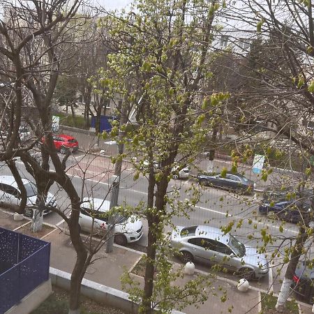 Apartament 2 Camere Aproape De Spitalul Obregia Si Bagdasar Nu Ofer Factura Bukarest Eksteriør billede